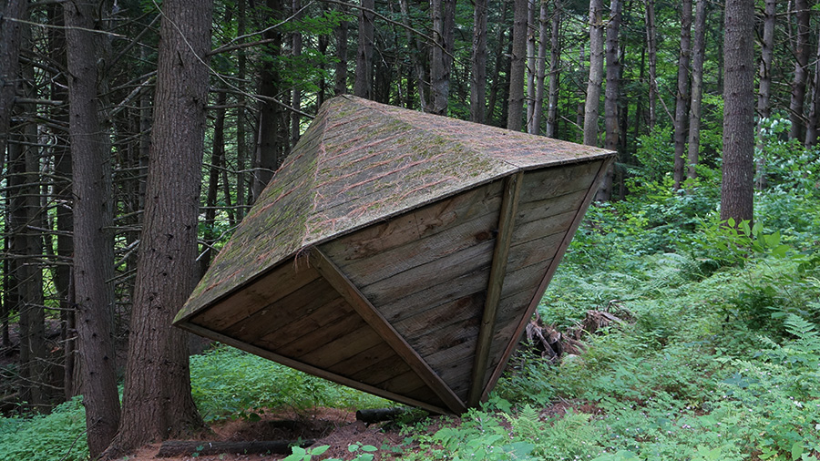 Module Building
Dimensions variable
Hemlock wood and building materials. 